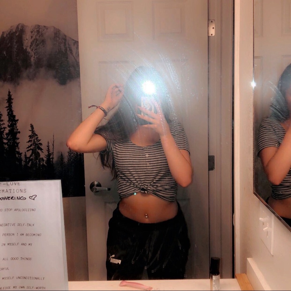 crop top